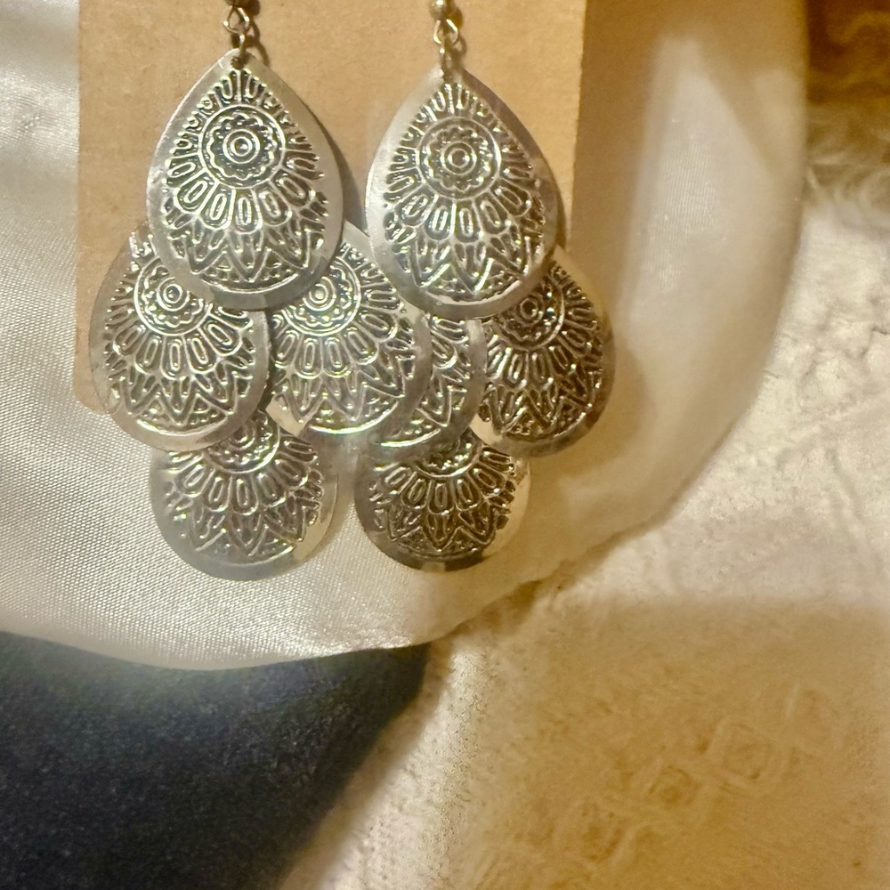 Elegant Silver Teardrop Earrings